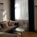 1-Zimmer Apartment In Der Naehe Vom Petersberg