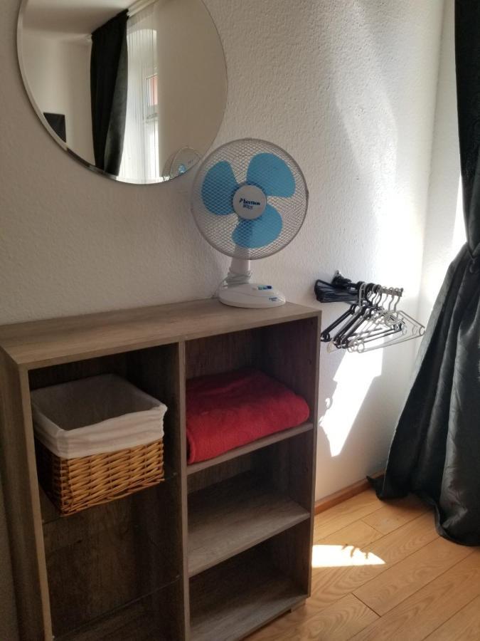 1-zimmer In Der Naehe Vom Petersberg